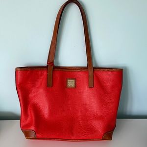 GUC Dooney and Bourne tote